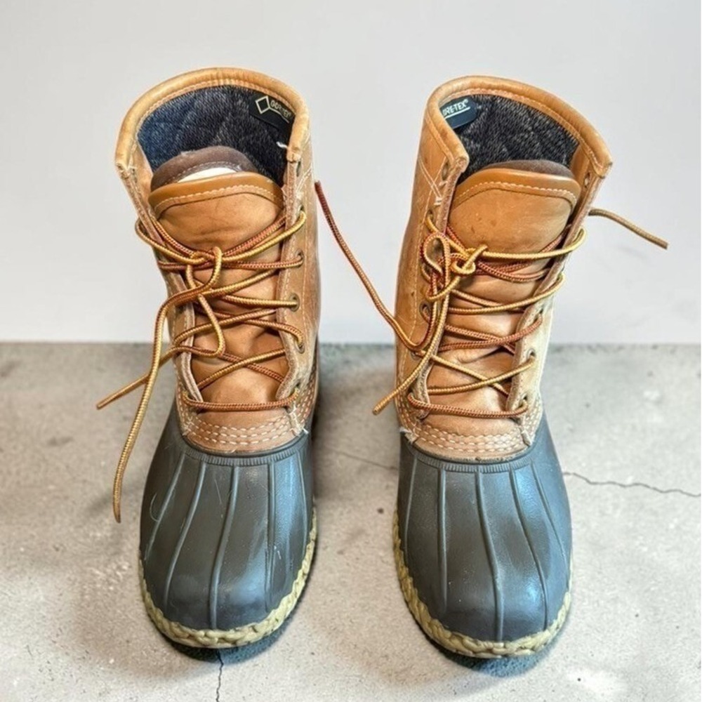 LL Bean Boots Gore-Tex Thinsulate Duck Boots Tan Brown EM Mens 7.5 Womens 9